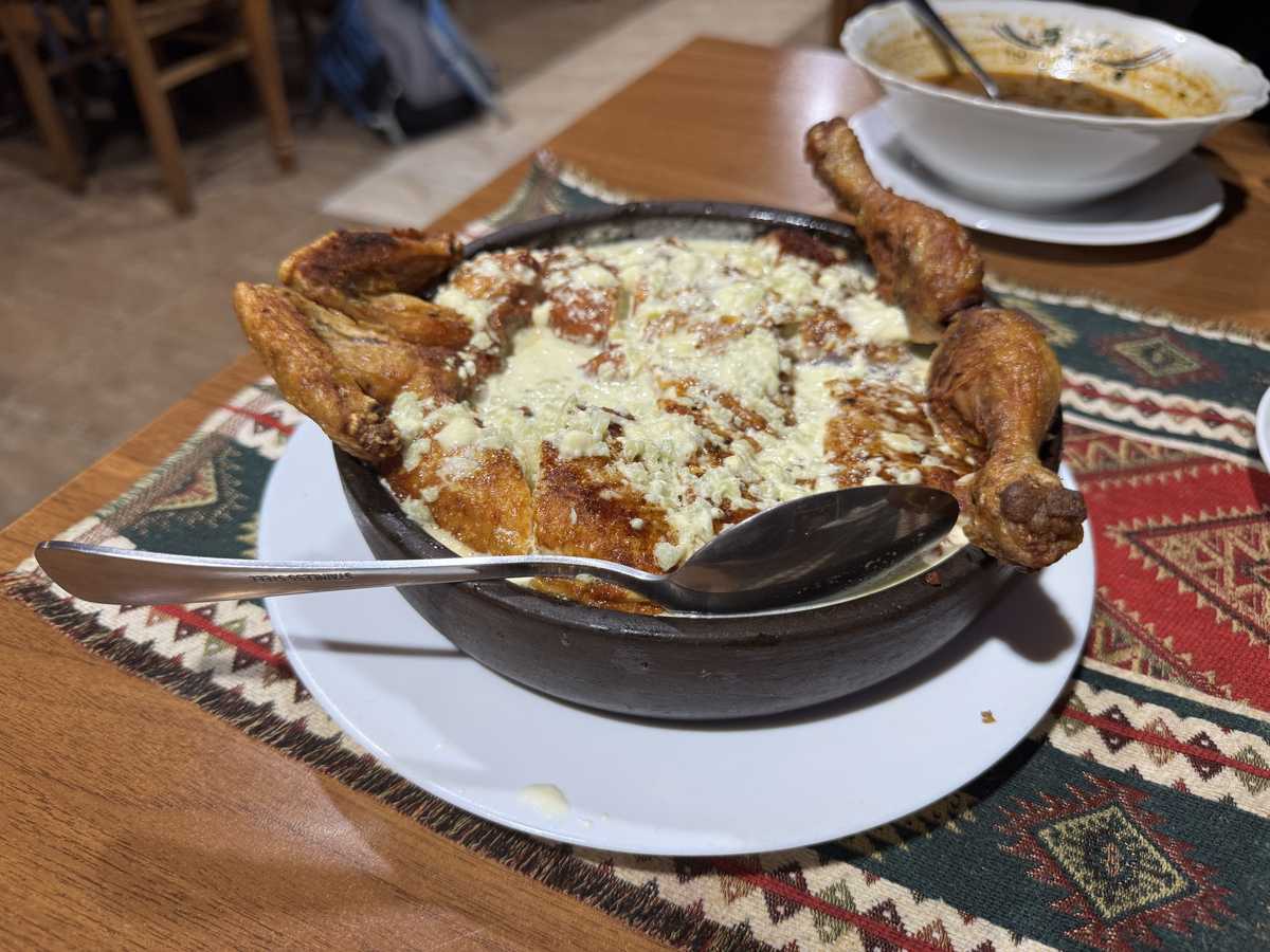 ジョージア料理のシュクメルリ